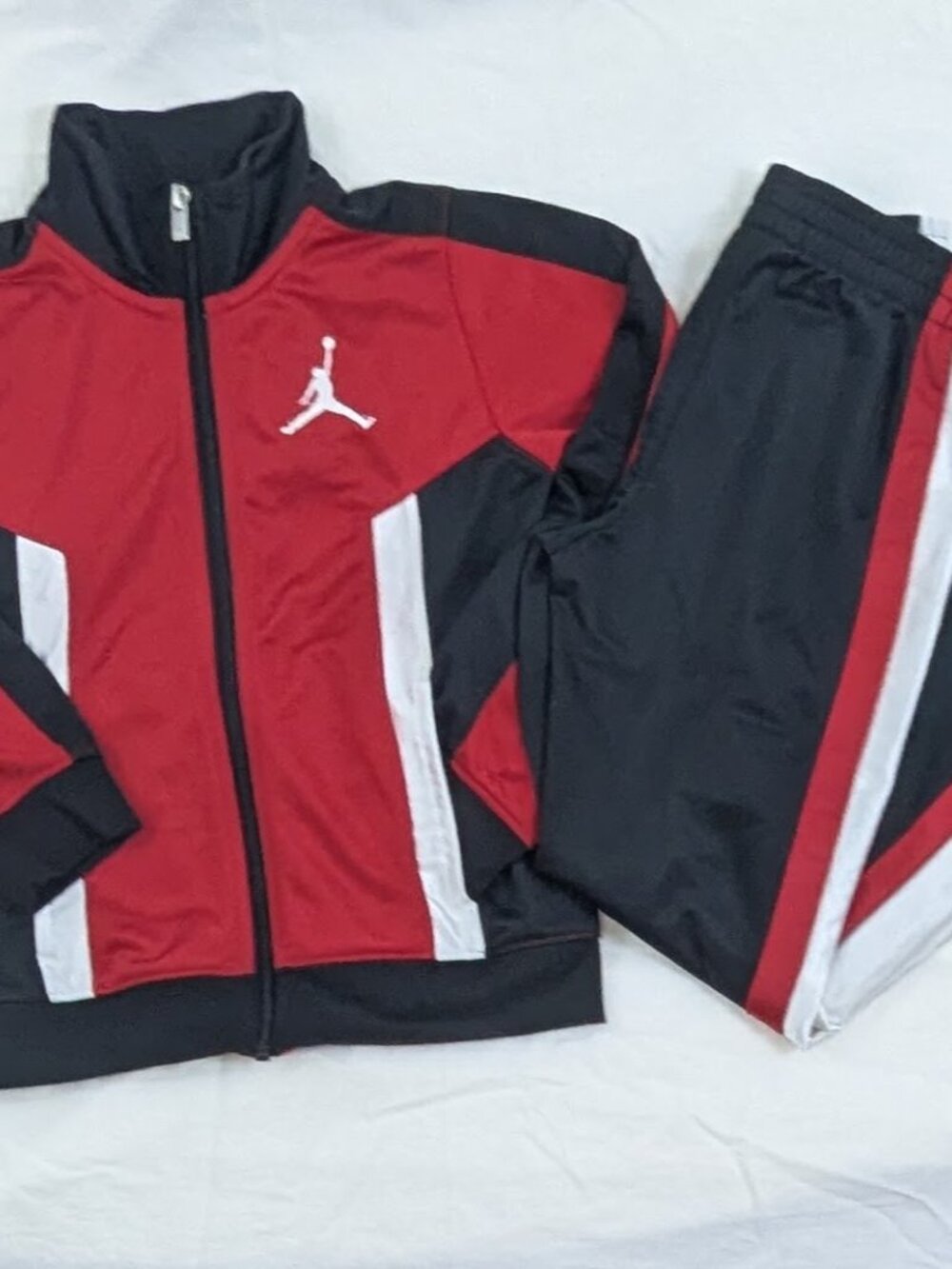 2 for $20 Jordan Tracksuit Sz 5/6
